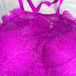 PINK by Victoria's Secret Lace Halter Bralette Fushia Wired Padded M